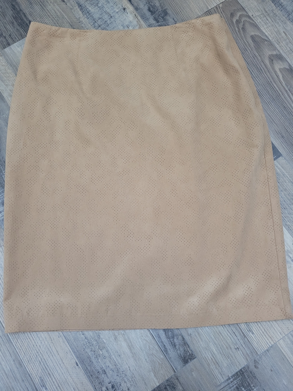 Chico's Tan Faux Suede Size 10 Lined Pencil Skirt Career Office